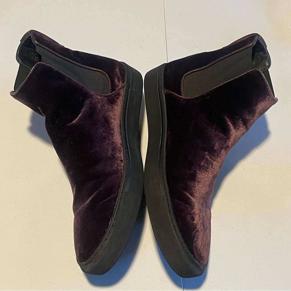 All Saints velvet chelsea boots mens size 44 US 11 pre-owned condition with flaw